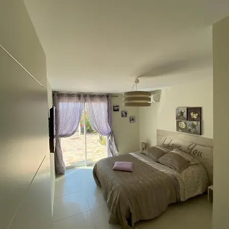 Le Week End Villa *