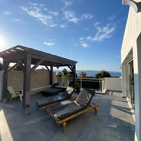Le Week End Villa