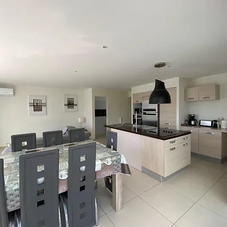 Le Week End Ajaccio (Corsica)